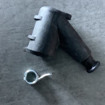 [99-1084] CAPUCHON BUJIA MOTOSIERRAS STIHL 