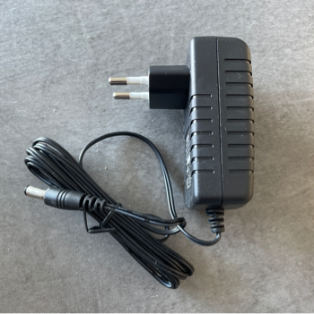 [CC251TE-021] CARGADOR BATERIA CC251TE (165)