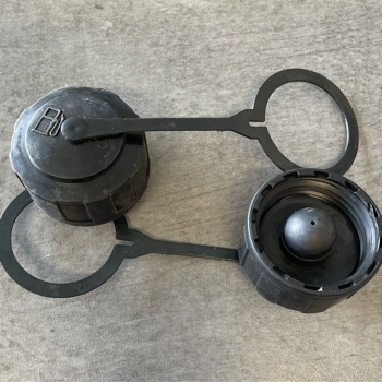 [SG56C-0221] TAPÓN DEPÓSITO COMBUSTIBLE SG65C