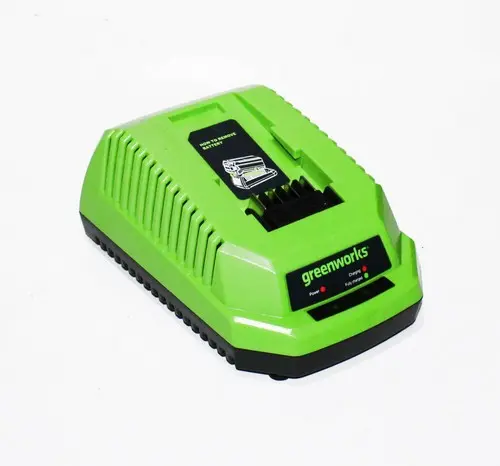 Cargador de batería de litio Greenworks G40UC de 40 V (K763N)