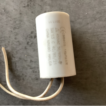 CONDENSADOR 16 uF