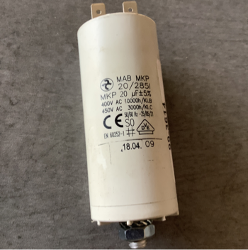 CONDENSADOR 20 uF