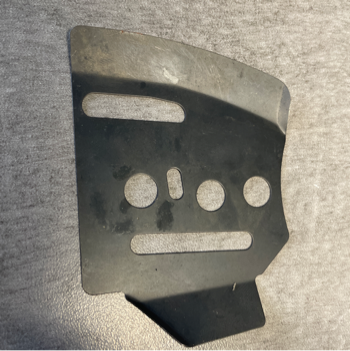 CHAPA CADENA INTERIOR MG6018