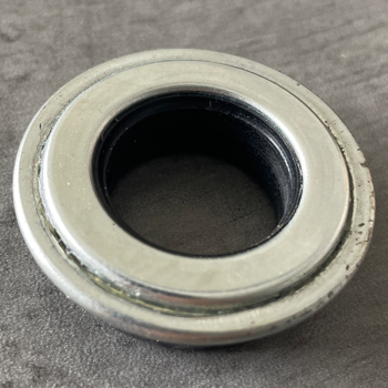 RETEN EJE CUCHILLAS DERECHA MC500-DM600 (25X41X9.5)