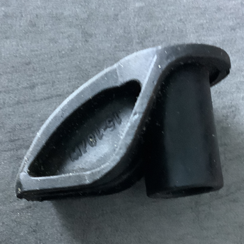 [99-1083] CAPUCHON BUJIA STIHL FS450